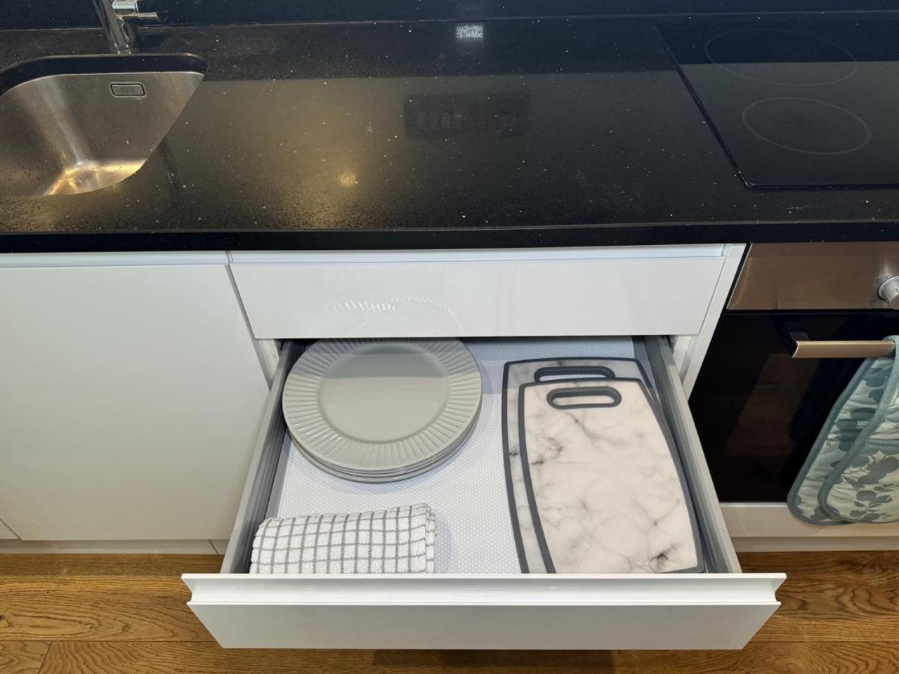 Luxury 2 Bedroom Apartment In Central Croydon With Free Parking מראה חיצוני תמונה