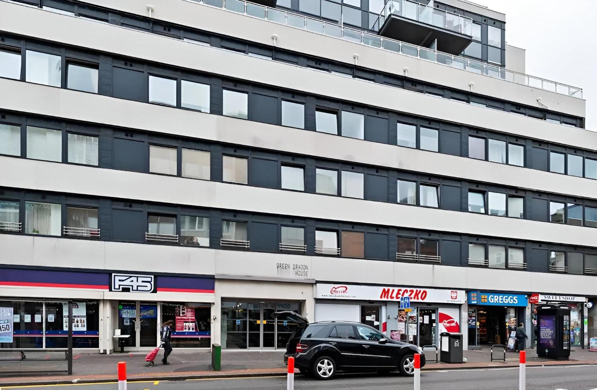 Luxury 2 Bedroom Apartment In Central Croydon With Free Parking מראה חיצוני תמונה